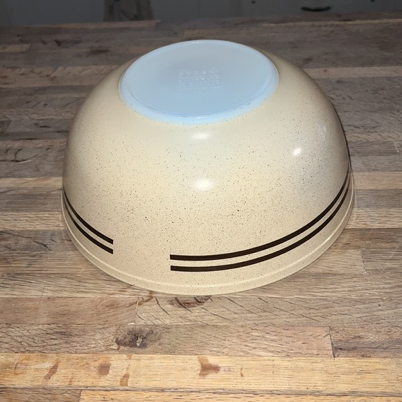Pyrex Brown Stripe 404 Large Mixing Bowl Speckled Excellent Vintage Condition - Picture 4 of 7